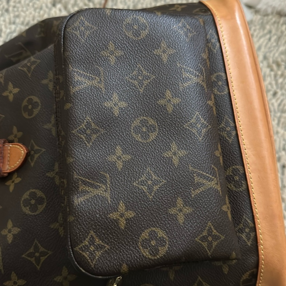 Louis Vuitton Monogram Gm Drawstring Backpack Bea… - image 2